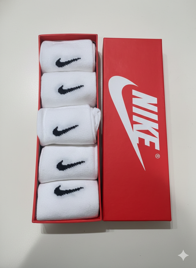 N.i.k.e Premium Socks (White)